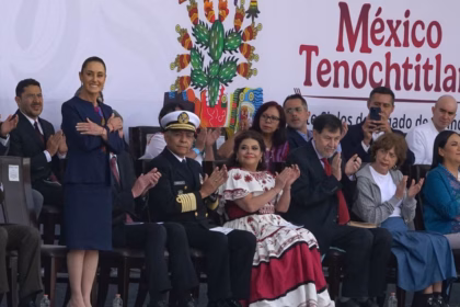 Conmemoración en el Zócalo por los siete siglos de la fundación de Tenochtitlán