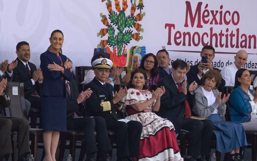 Conmemoración en el Zócalo por los siete siglos de la fundación de Tenochtitlán