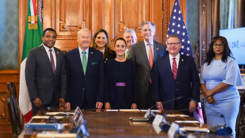 Sheinbaum se reúne con congresistas de EU en Palacio Nacional para fortalecer relaciones bilaterales