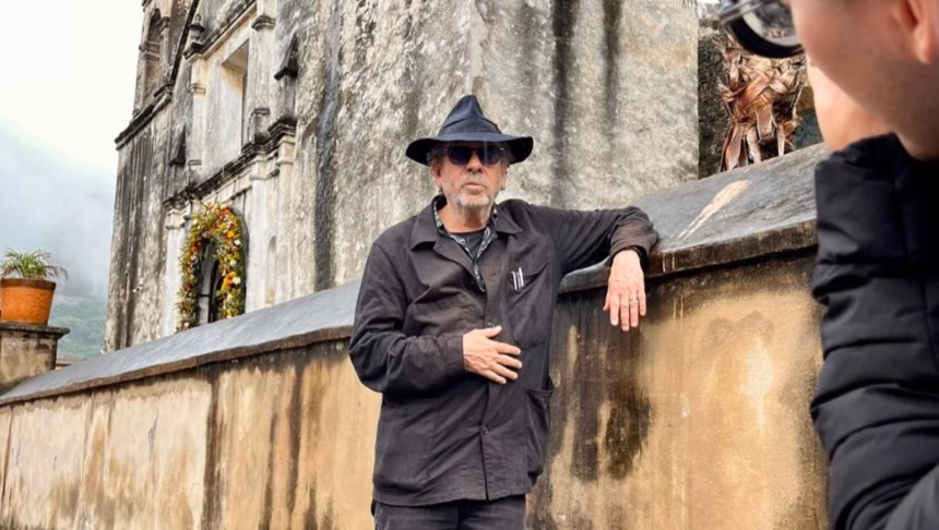 Tim Burton expresa su agradecimiento a México durante su visita
