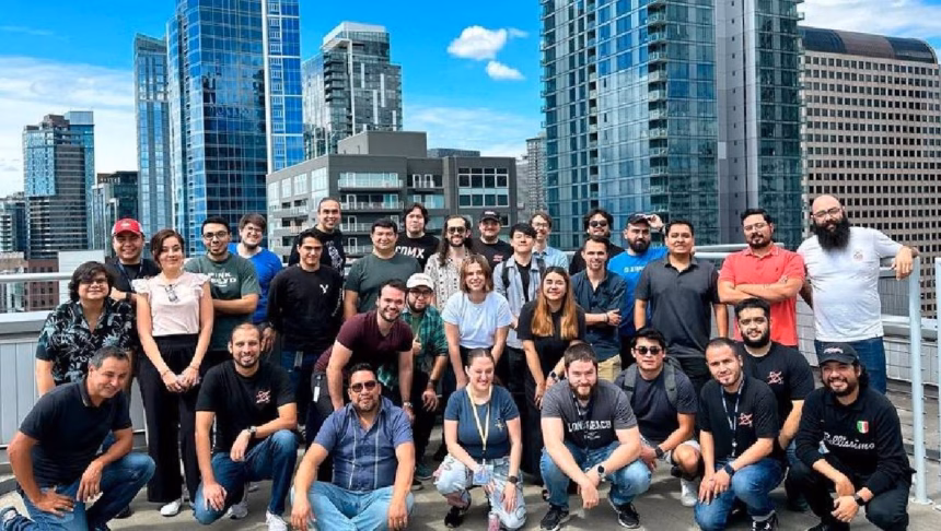 Equipo de desarrolladores de software mexicanos destaca en la Hack Week internacional