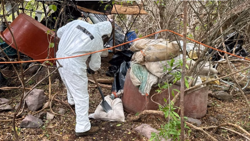 Inhabilitan narcolaboratorios de Los Chapitos en Culiacán