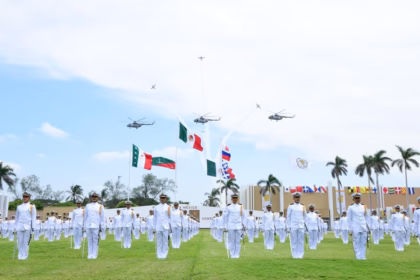 113 militares se gradúan de la Escuela Superior de Guerra en ceremonia oficial