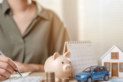 Consejos para ahorrar y mantener finanzas sanas en el hogar