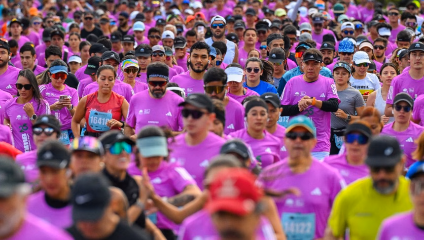 Atleta muere cerca de la meta en Medio Maratón de Bogotá