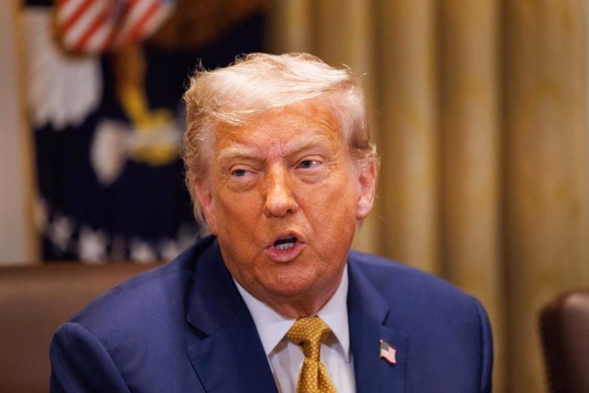 Trump da a Putin 10-12 días para poner fin a la guerra en Ucrania