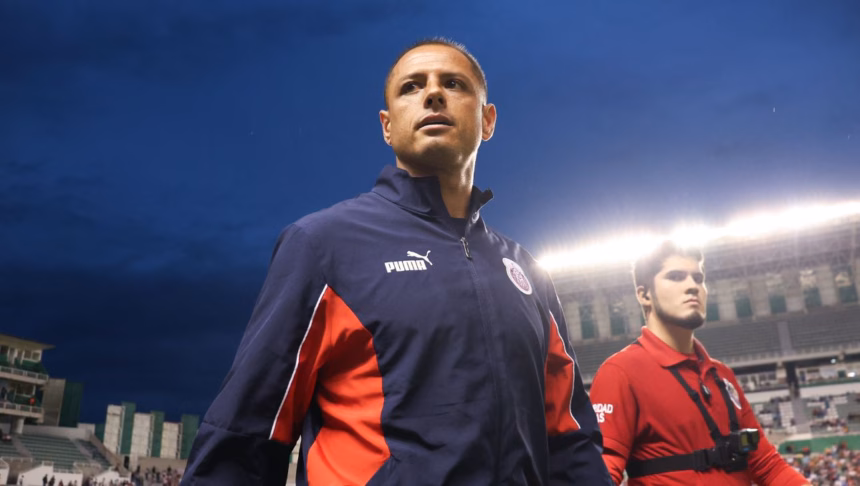 Chivas viaja a Nueva York para la Leagues Cup sin Javier Hernández