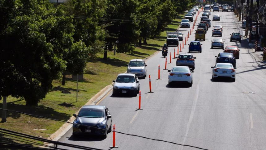 Implementan contraflujo en avenida José Vasconcelos en San Pedro, NL