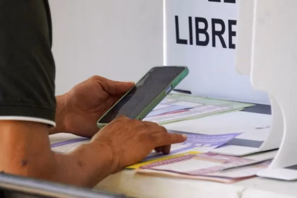 INE aprueba multas millonarias contra candidatos por acordeones en elección judicial