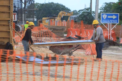 Crisis en Quintana Roo: 60 constructoras cierran en 2024