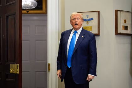 Trump extiende por 90 días acuerdo con México sobre aranceles