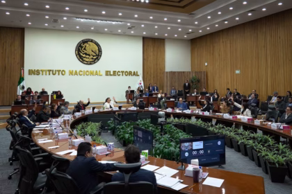 Reforma electoral en México genera apoyo y rechazo en opiniones públicas