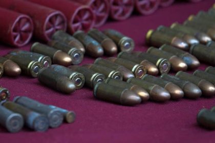 EU acusa a traficante búlgaro por venta de armas al CJNG