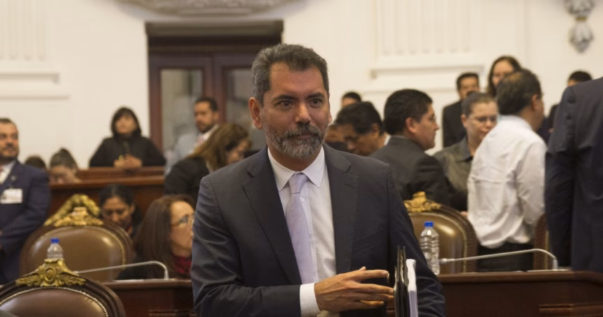 Amador confirma que no repetirá emisión de bonos pre-capitalizados para Pemex
