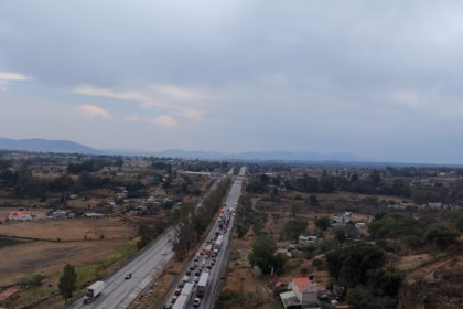 Tráfico y cierres en la autopista México-Querétaro 1 de agosto