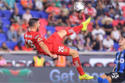 Toluca logra su primera victoria en Leagues Cup con chilena de Paulinho