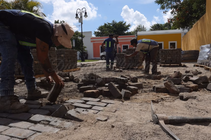 Restauración de adoquines en La Ermita de Mérida genera opiniones divididas