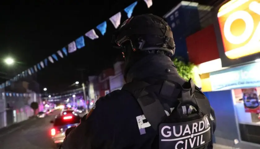 Incendian vivienda de la alcaldesa de Queréndaro en ataque presuntamente ligado al crimen organizado