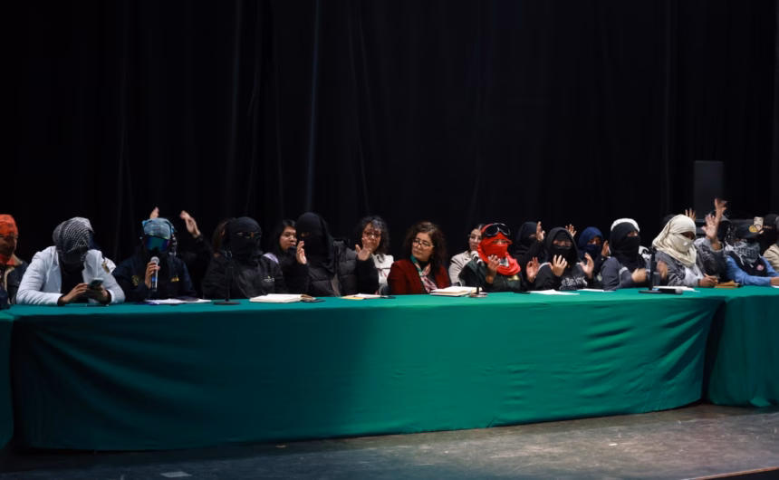 UAEMéx inicia diálogo con estudiantes para definir regreso a clases