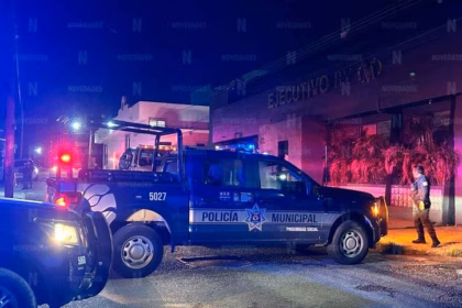 Sujetos armados intentan ingresar a bar abandonado en Cancún