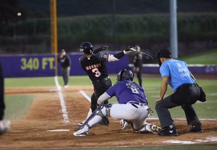 Tigres de Quintana Roo aseguran serie ante Querétaro con triunfo de 10-9