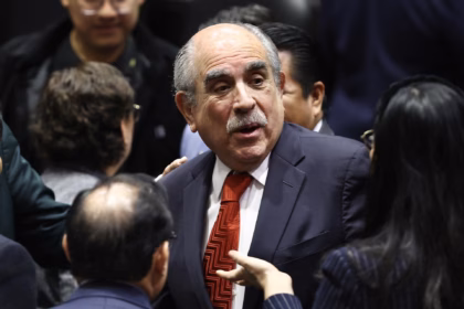 Pablo Gómez deja la UIF para liderar Comisión de Reforma Electoral