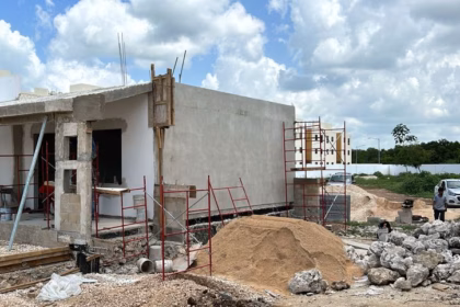 Quintana Roo avanza en construcción de 55 espacios educativos para 2025