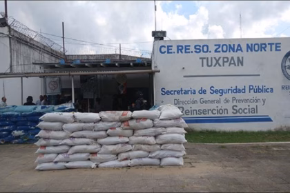 Autoridades recuperan control del penal de Tuxpan tras motín violento