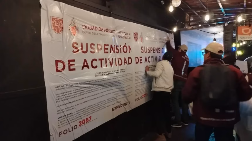Cierre de once chelerías en la Ciudad de México tras operativo policial