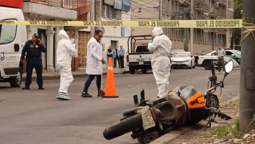 Motociclista muere tras choque en Avenida Río Churubusco