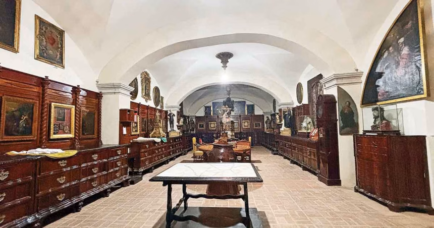 La Pinacoteca de La Profesa cumple ocho años cerrada por falta de presupuesto
