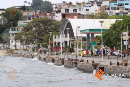 Zona de baja presión cerca de Guerrero con potencial ciclónico