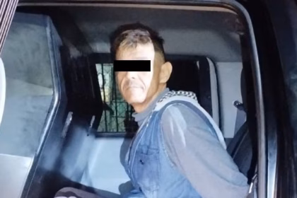Detienen a presunto ladrón de motocicleta en Monterrey