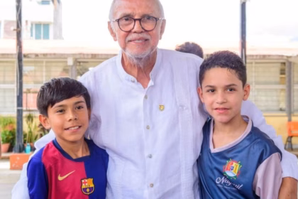 Miguel Ángel Navarro impulsa obras en Tepic sin endeudar al estado
