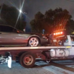 Detienen vehículos de conductores que realizaban acrobacias en Plaza Tangamanga