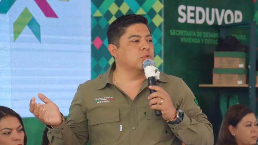 Cañeros de la Huasteca Potosina toman cuatro bodegas de azúcar ante caída en precios