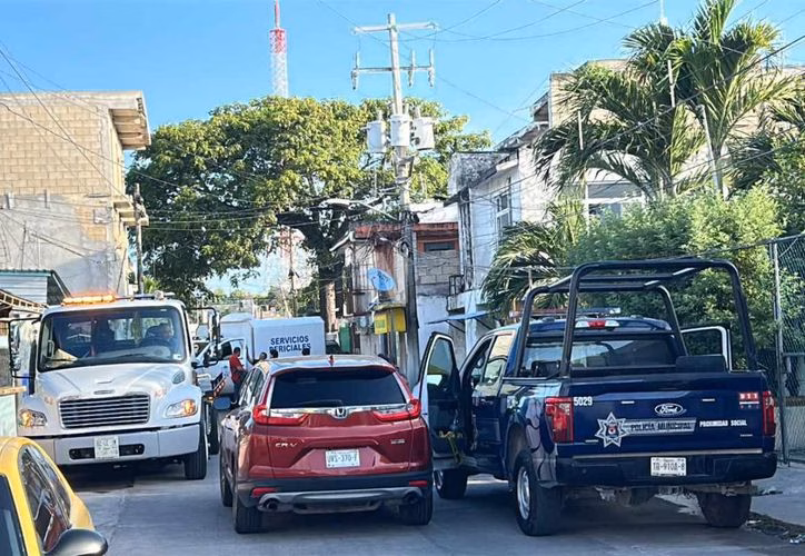Encuentran cuerpo calcinado en Cancún en la Región 66