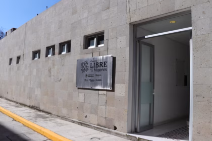 Secretaría de las Mujeres del Edomex publica modelo de atención para refugios