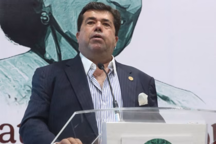 Diputado de Morena genera polémica con comentario machista en evento de mujeres