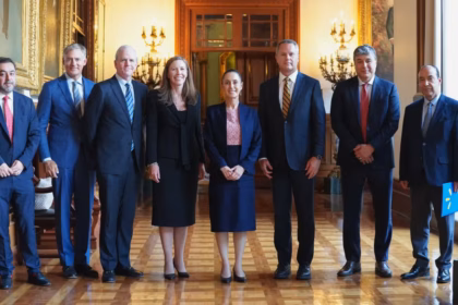 Walmart confirma inversión en México y se suma al Plan México