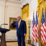 Trump admite que los migrantes son difíciles de reemplazar en EE.UU.