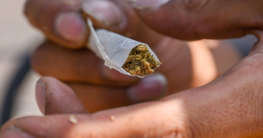 CDMX reubica zonas de tolerancia para consumo de marihuana