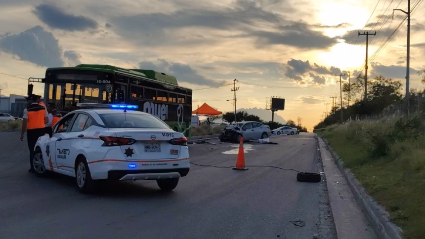 Mujer muere en accidente en Guadalupe, Nuevo León