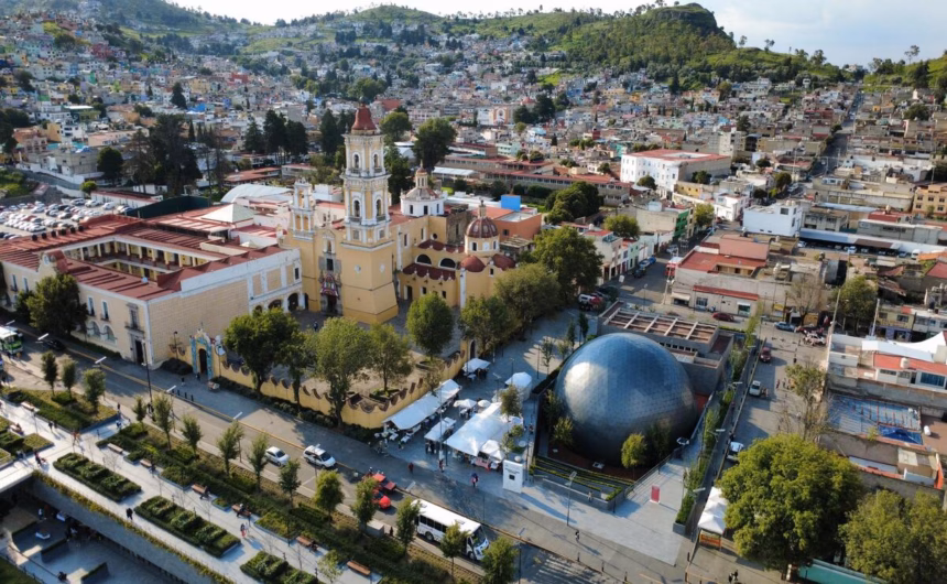 Vacaciones en Toluca: Proyecciones en el Planetario para Ver el Cosmos y el Océano