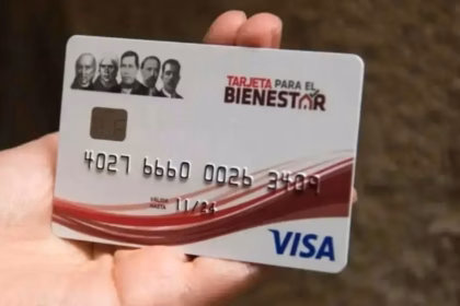 Adulto Mayor Sin Pago del Bienestar Tras Cambio de Tarjeta