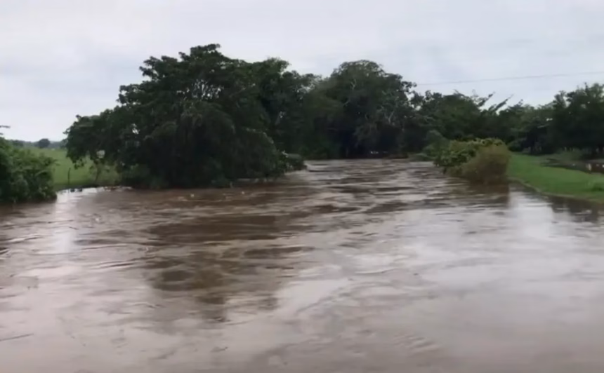 Incremento en los niveles de ríos en Veracruz por lluvias recientes