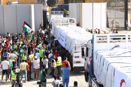 Trágico accidente en Gaza: mueren 20 tras volcadura de ayuda humanitaria