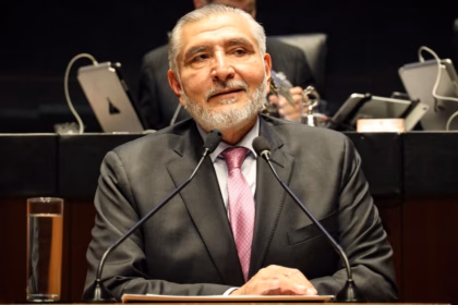 Morenistas y PAN confrontan en el Senado por Adán Augusto López
