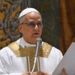 Papa León XIV canta "Cielito Lindo" en Vaticano y llama a la paz