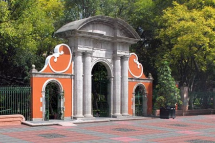 Querétaro analiza ampliar horario en Alameda Hidalgo